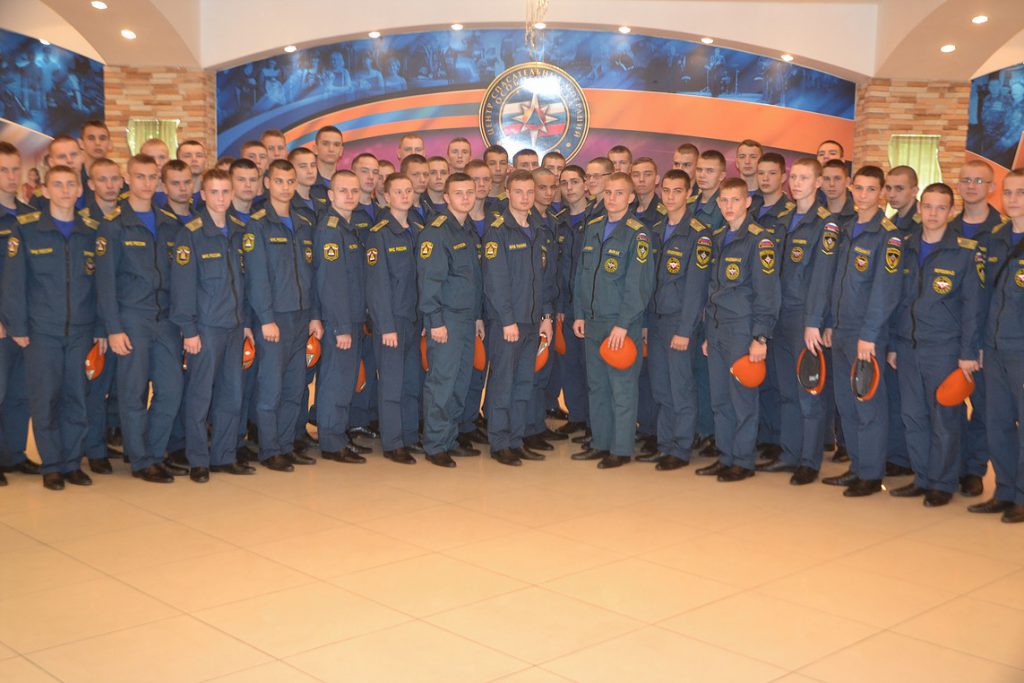 В Центре «Лидер» провели экскурсию для кадетов АГЗ МЧС России. Фото: сайт Центра "Лидер".